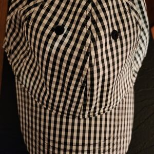 Men's Black and White Checkered Hat